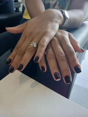 Manicure em domicílio ! 