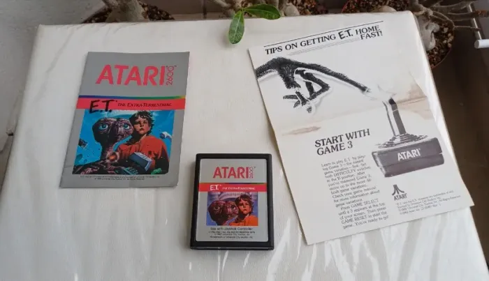 Jogo E.t. Extra Terrestre Atari 2600 + Manual + Insert Raro