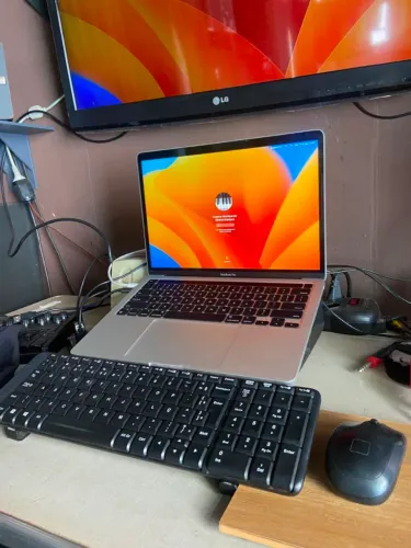 MacBook Pro 13" M2 | 16GB RAM | 512GB SSD ? 2022