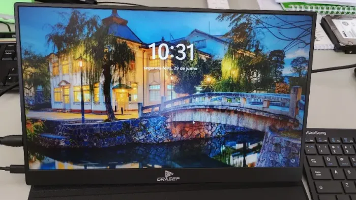 Monitor LCD FullHD 15.6" Portátil HDMI com áudio - NOVO