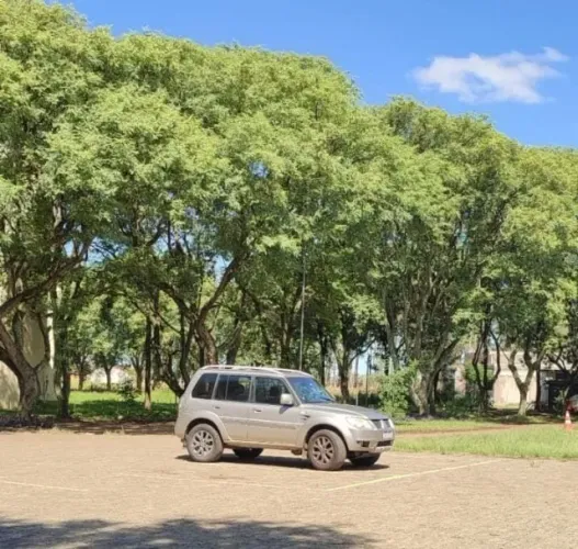Mitsubishi Pajero TR4 2.0 Flex 16V 4X2 Aut. 2014