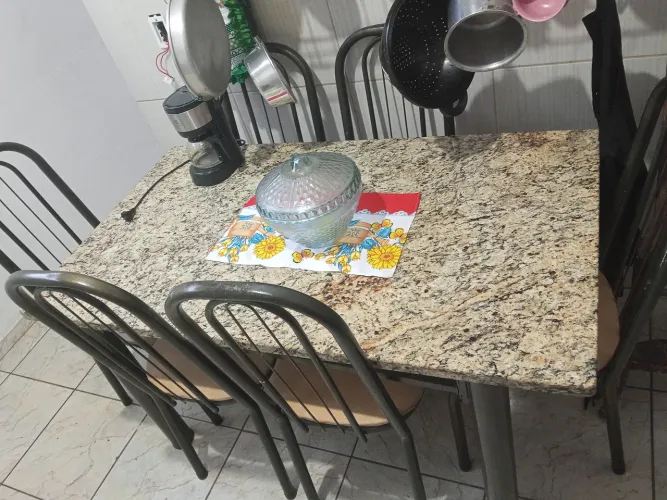 Vendo mesa de granito