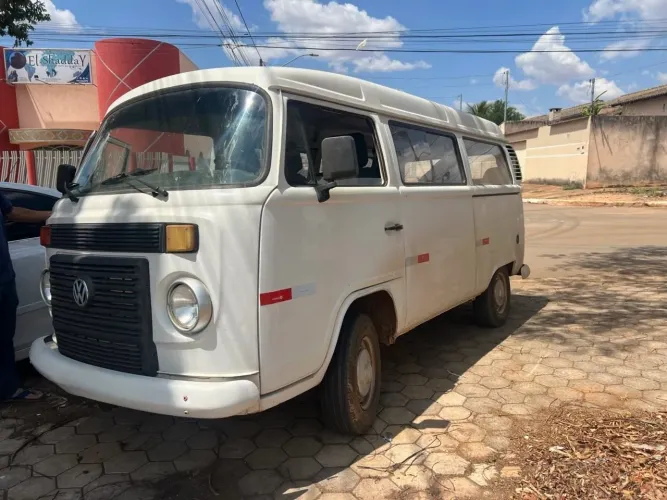 Volkswagen Kombi Standard 1.4 MI Total Flex 8V 2014