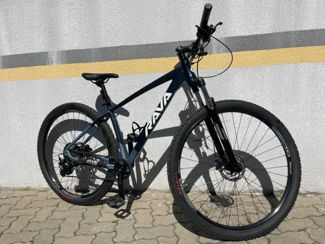 Mountain Bike Rava 29 - Shimano ESSA 1x8v (Lançamento)