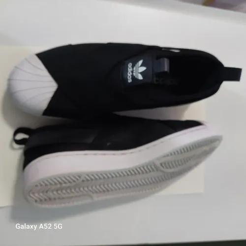 Tênis adidas SEMINOVO ORIGINAL- SUPERSTAR SLIP ON W <br>Tamanho - 37