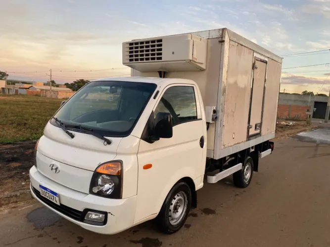 Hyundai HR 2.5 TCI Diesel (rs/rd) 2014