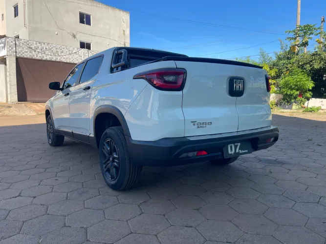 Fiat Toro Endurance 1.8 16V Flex Mec. 2021