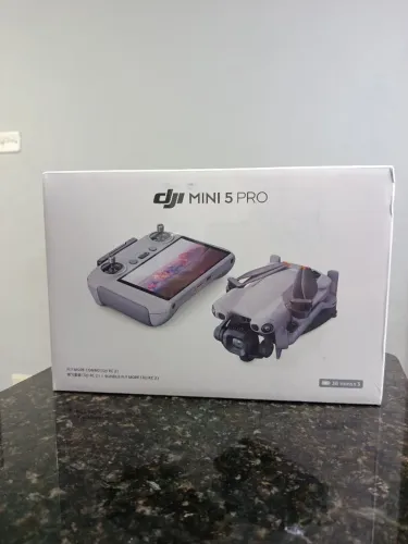 Dji mini 5 pro combo baterias de 36min lacrado!!