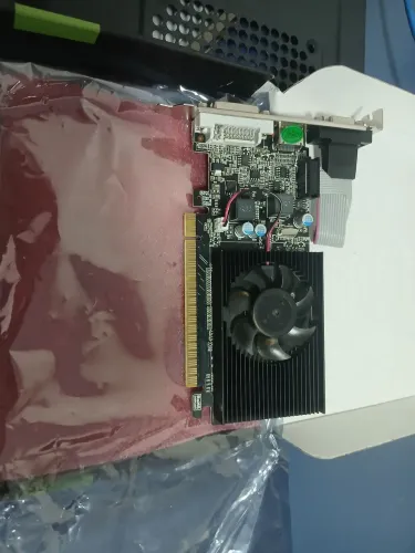 Gt 610 em perfeito estado