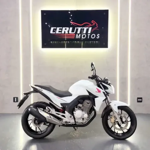 Honda Twister 250 2016