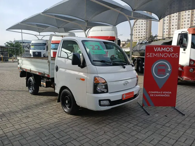 Hyundai HR 2.5 CRDi Longo sem Cacamba DA10A 2021/2022 Vamos Seminovos Jacu Pêssego