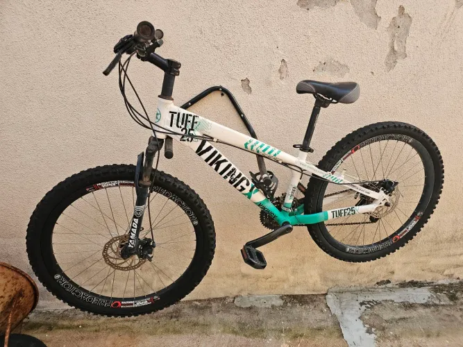 vendo bicicleta Viking em bom estado