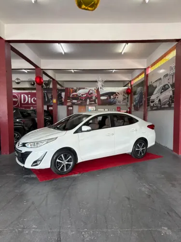 Toyota Yaris XL Sedan 1.5 Flex 16V 4P Aut. 2020