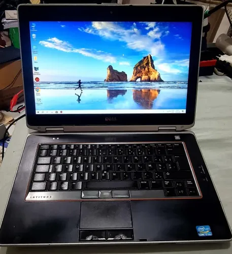 Notebook Dell Latitude E6420 i7 8GB SSD 120GB com Placa de Vídeo Dedicada