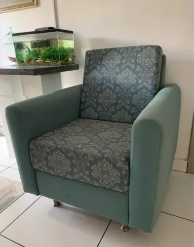 Poltrona Retrô 