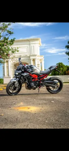 Z900