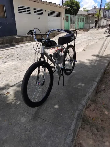Motorizada pra sair rápido