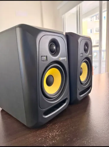 Monitores De Áudio KRK Rokit5 NOVO