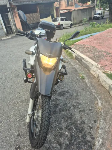Honda XRE 300 2013 - Revisada e bem conservada<br>