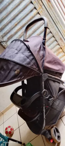 Carrinho de bebê aceito proposta 