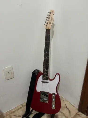 Guitarra telecaster Squier by fender