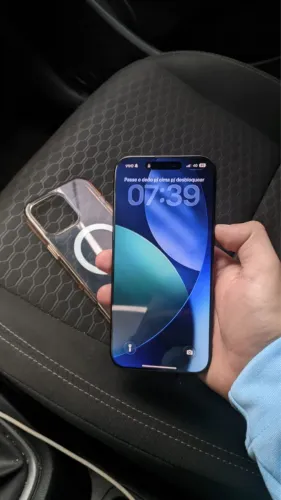 iPhone 16 Pro Max - 256gb (100% | 1 mês de uso)