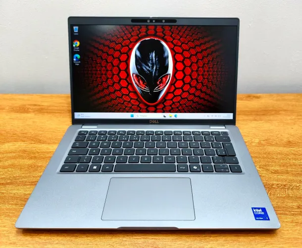 NOTEBOOK DELL ULTRA 7 / 16GB DE RAM DDR5/ NPU IA 