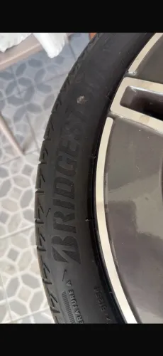 Jogo de 3 rodas mais pneu runflat