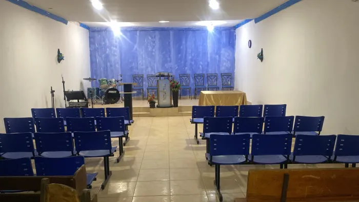 Aluga-se igreja completa. Jardim do cerrado 2