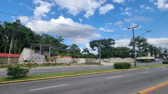 Excelente Terreno comercial em plena Avenida Marques de Olinda, Joinville - SC