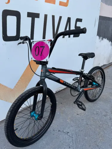Bicicleta BMX Haro