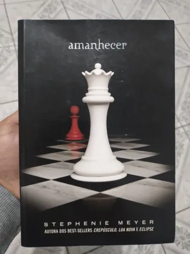 Livro Amanhecer / Saga Crepúsculo