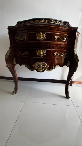 Antiguidade 2cômoda LuisxV 