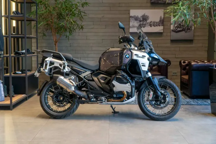 BMW R 1300 GSA TRIPLE BLACK ASA