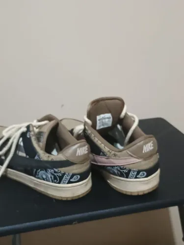 Tênis Nike Travis Scott x Nike Dunk Low Cactus Jack Preto