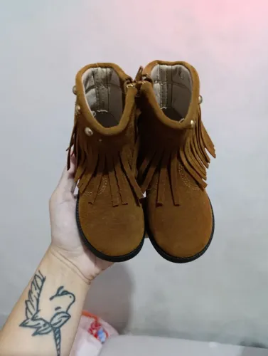 Bota com franja boiadeira Molekinha tamanho 20