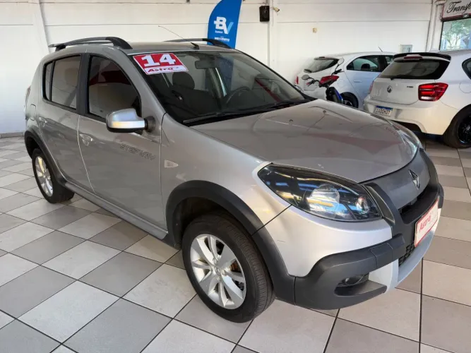 Renault Sandero Stepway Flex 1.6 16V 5P 2014