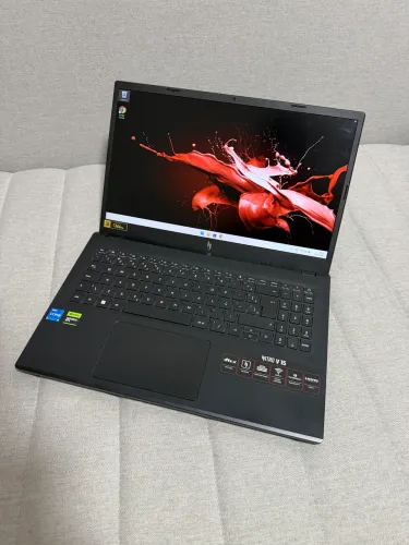 Notebook Acer nitro v15 i5 13ºGTh SSD 512 GB 8 GB Ram ! Placa de vídeo dedicada RTX 205