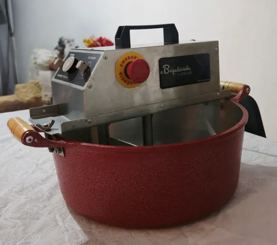 Panela Mexedora Brigadeirinha - 36cm