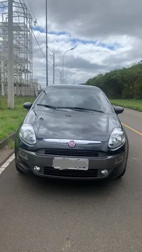 Fiat Punto Essence 1.6 Flex 16V 5P 2014