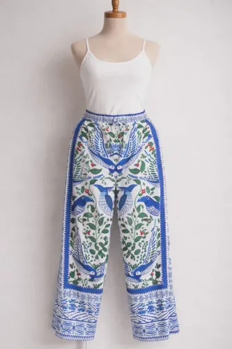 Calça com estampa linda, estilo praia