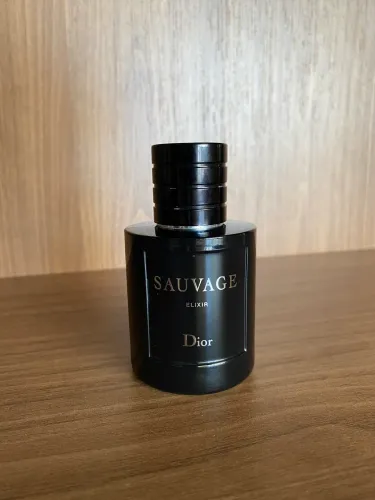 Perfume Dior Sauvage Elixir 60ml