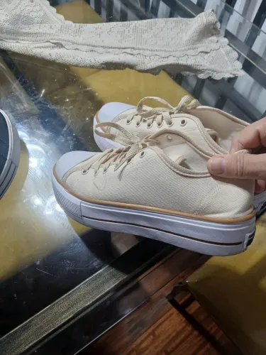 Tênis casual 38 2 pares 