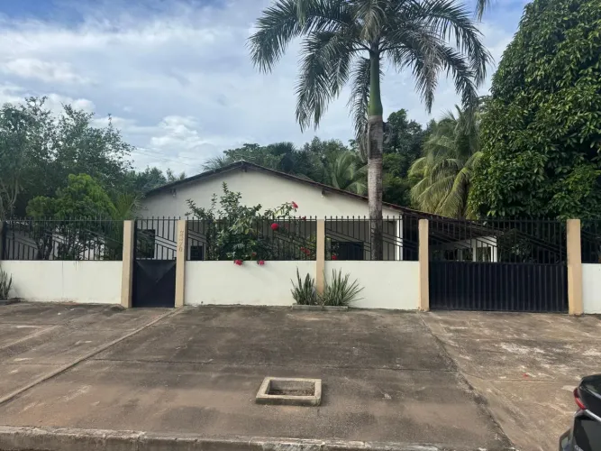 Aluga-se Casa no Paraviana