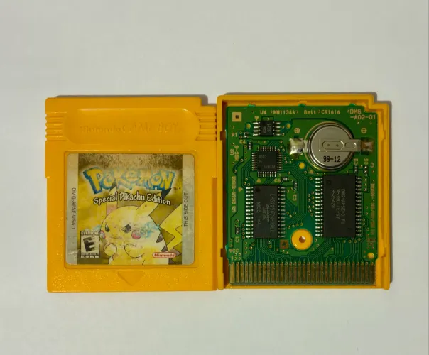 Pokémon Yellow americano original