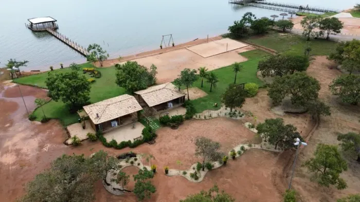 CHÁCARA BEIRA LAGO 1350 MTS 2