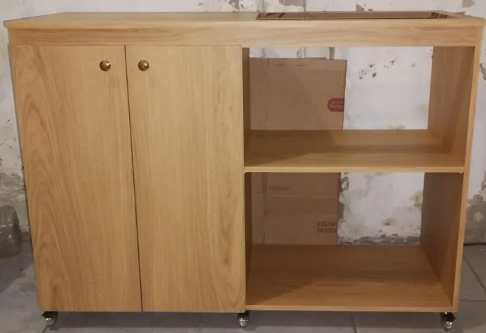 VENDO BALCÃO PROJETADO PARA FOGÃO COOKTOP COM DIVISÓRIAS PARA MICRO-ONDAS E FORNO 