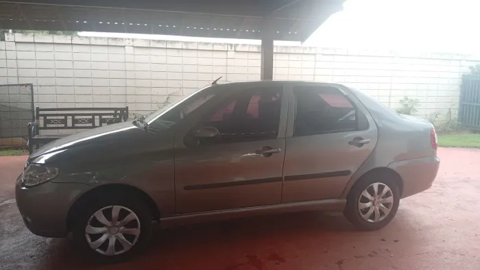 Fiat Siena HLX 1.8 MPI Flex 8V 4P 2007