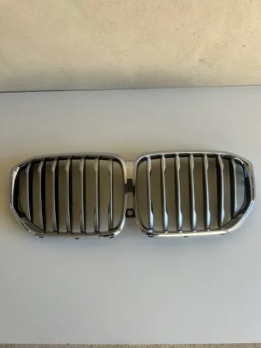Grade dianteira BMW X5