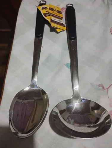 Vende Se Concha e Colher Grande novos.